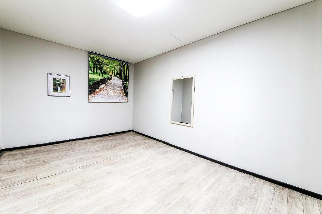 Gyeongju Arrietty Motel Eksteriør bilde