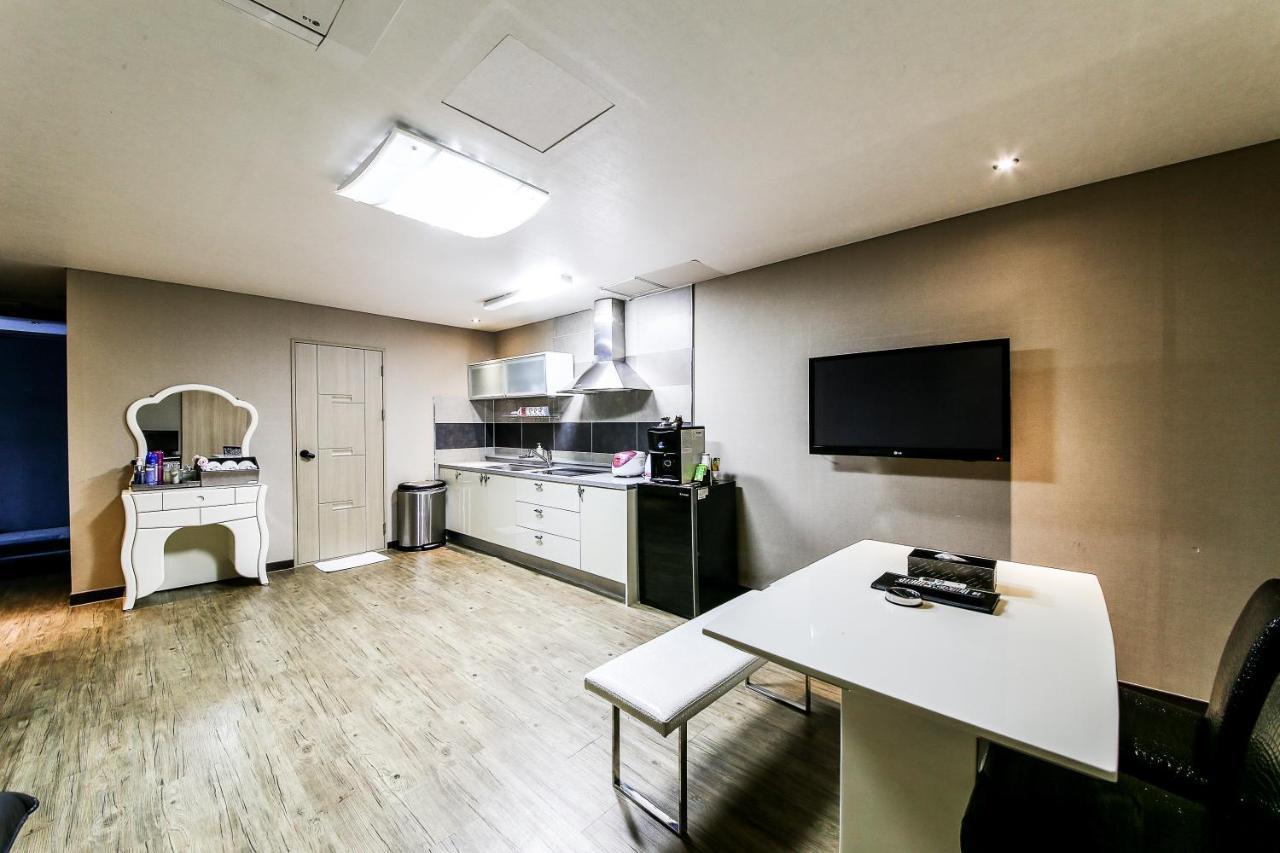 Gyeongju Arrietty Motel Eksteriør bilde
